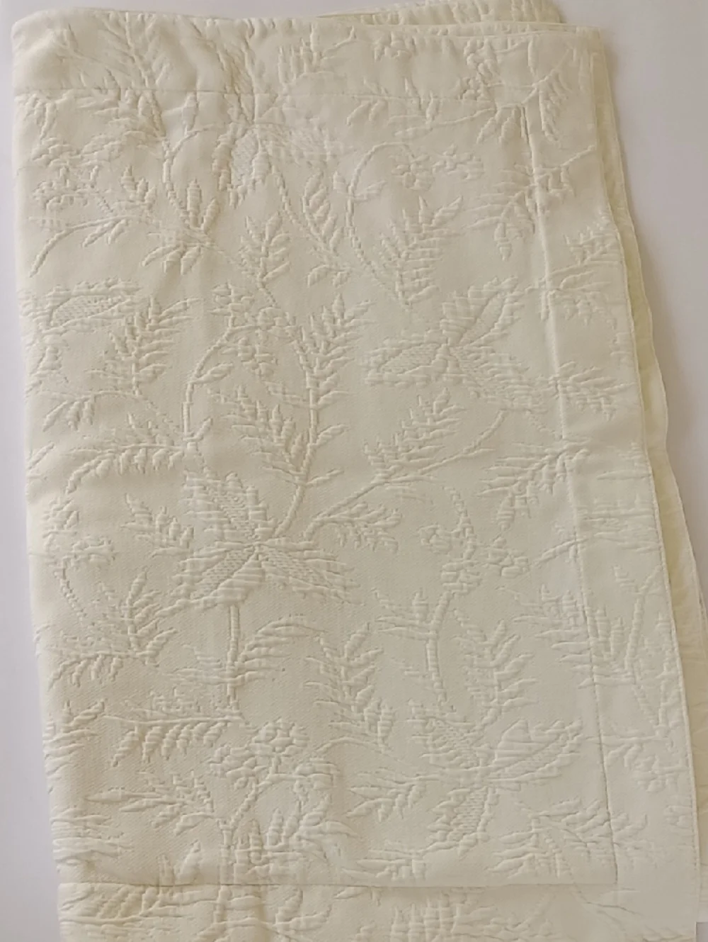 Vintage Ralph Lauren Cotton Leaves Jacquard Matelasse Standard Shams Pair Ecru